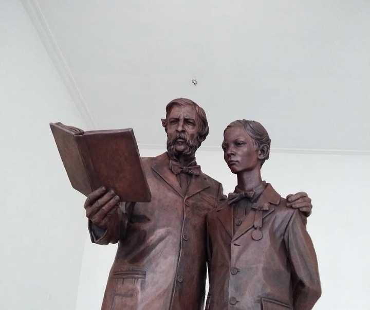 گالری مجسمه‌های گابریل رائول سیسنروس بائز از کوبا