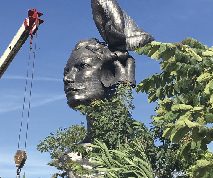 گالری آثار مجسمه و حجم رافائل سان خوان از کوبا