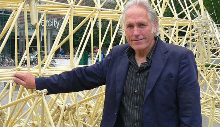 درباره داوینچی زنده چه می‌دانید؟