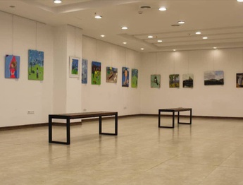 آثاری از هنرجویان کودک و نوجوان آموزشگاه همای مهر در گالری ماه‌زاد