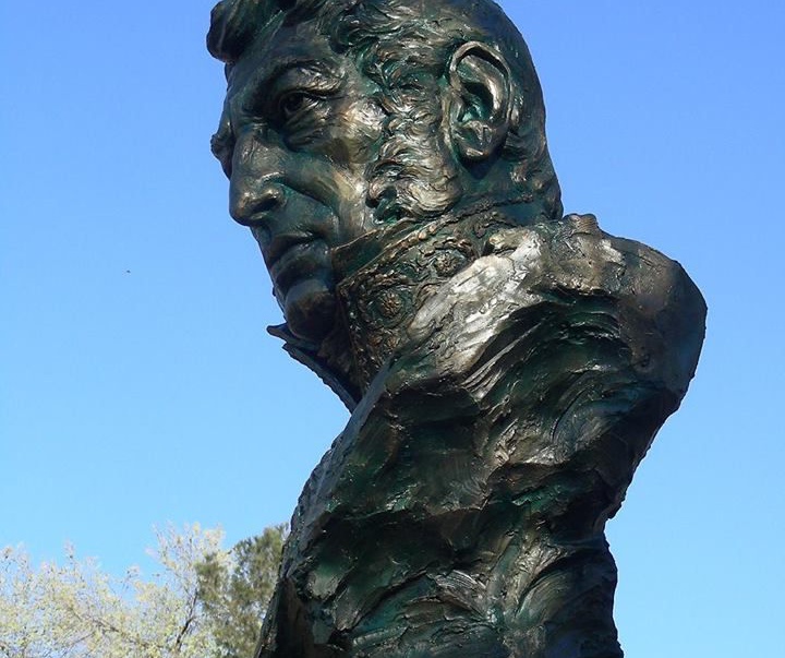 گالری مجسمه‌های کارلوس بناویدز از آرژانتین