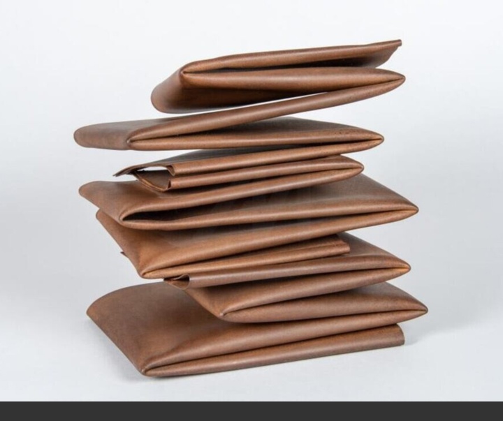 گالری آثار حجم اتین ویارد از فرانسه