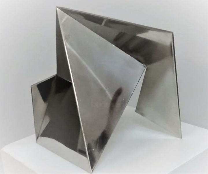 گالری آثار حجم کارلوس کاستاندو از اسپانیا