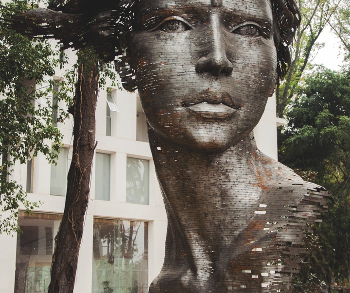 گالری آثار مجسمه و حجم رافائل سان خوان از کوبا