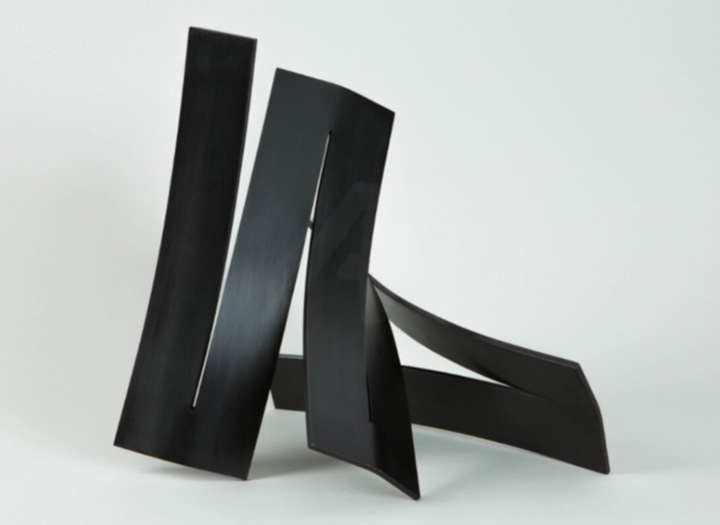 گالری آثار حجم اتین ویارد از فرانسه