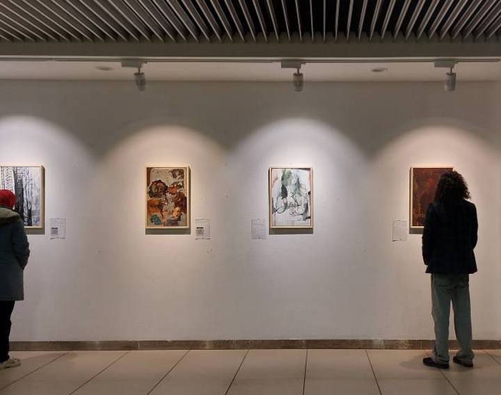 تاریک و روشن در تالار فرهنگ و هنر کرمان