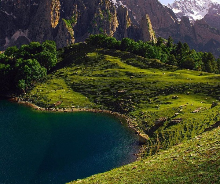 گالری آثار عکس روزنامه سپیده‌دم از پاکستان
