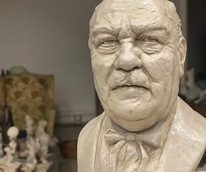 گالری مجسمه‌های کارلوس بناویدز از آرژانتین