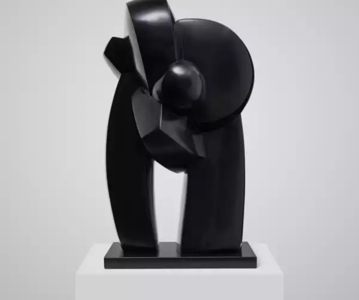 گالری آثار مجسمه و حجم سوفیا واری از یونان