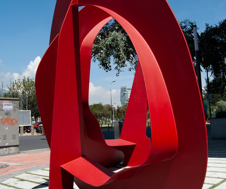 گالری آثار حجم آندرس آگیره از اکوادور