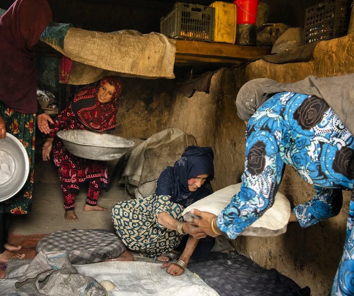 گالری عکس های کیانا حائری از ایران