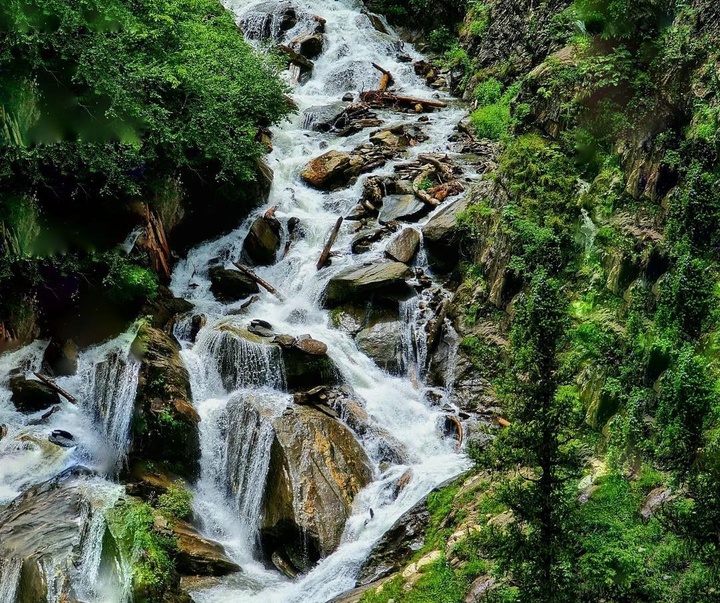 گالری آثار عکس روزنامه سپیده‌دم از پاکستان