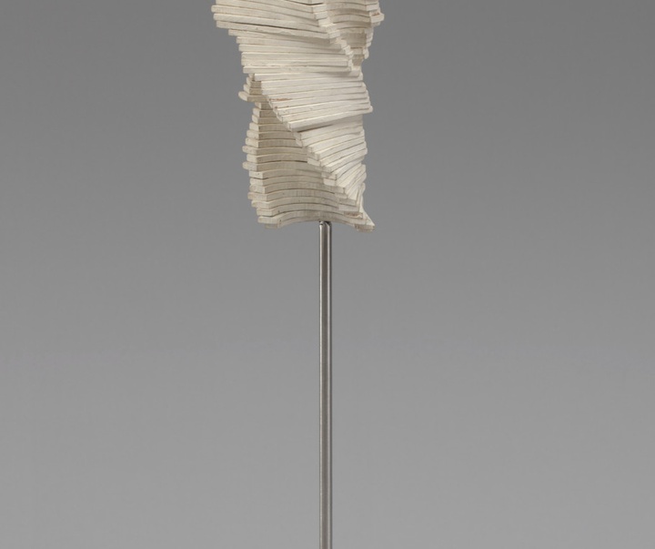 گالری مجسمه‌های لوئیز بورژوا هنرمند فرانسوی آمریکایی