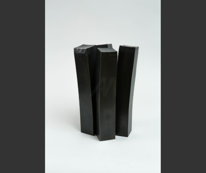 گالری آثار حجم اتین ویارد از فرانسه