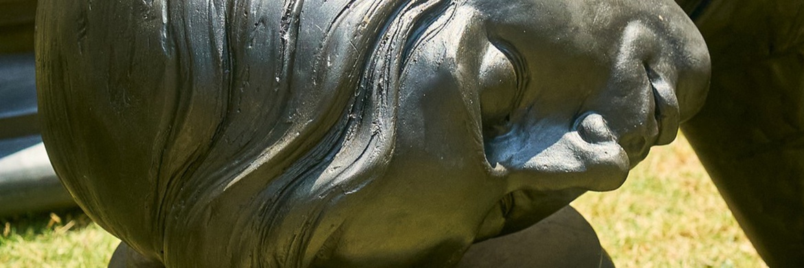 گالری مجسمه‌های گابریل رائول سیسنروس بائز از کوبا