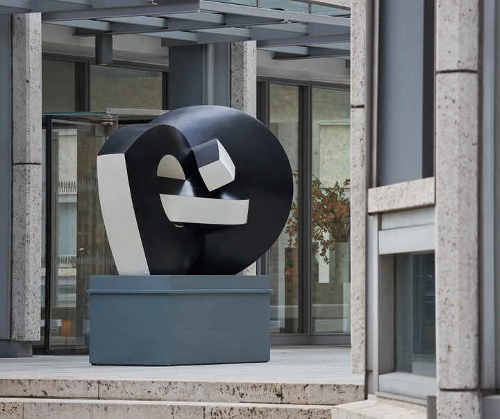 گالری آثار مجسمه و حجم سوفیا واری از یونان