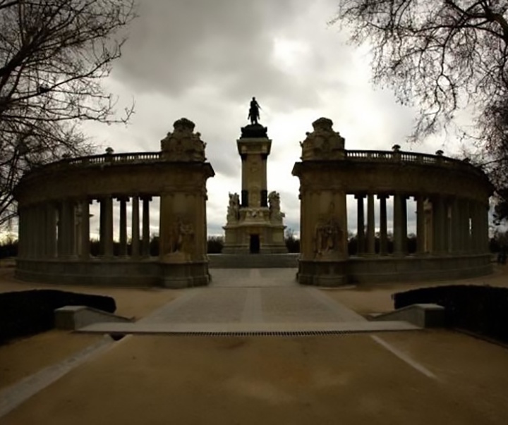 گالری آثار عکاسی الکس دمیدوف از اسپانیا