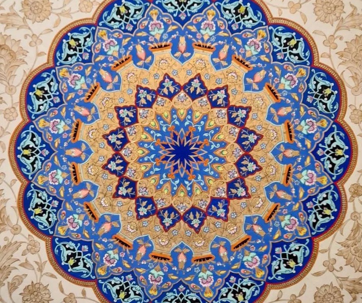 گالری آثار گل و مرغ و تذهیب حمیده زارع دار از ایران