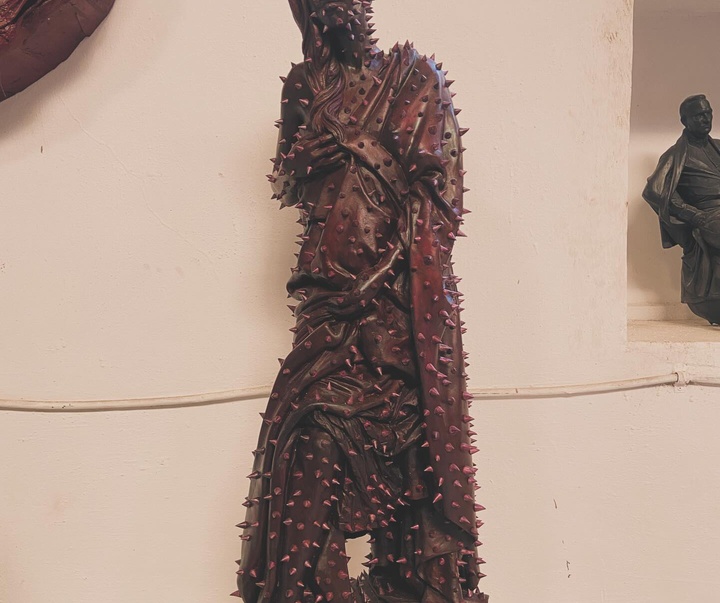 گالری آثار مجسمه و حجم یینیر نونز لوپز از کوبا